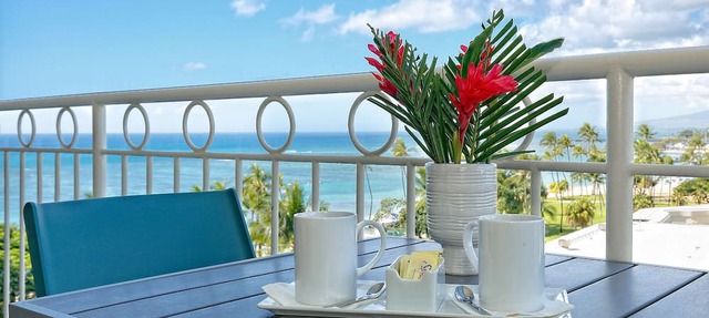 Fully Remodeled! Amazing OCEAN, Mountain, City Views! 2-Bed/2-Bath Sleeps 6!