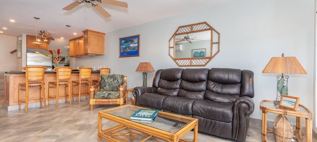Ocean View Kahana 2BR w/secluded beach,pool, AC,2 Lanai's-Maui Condo Rental