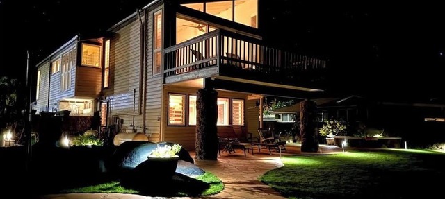 Beach Front Estate w/Guest Cottage, Sandy Beach, Heated Pool/Spa: Please Inquire