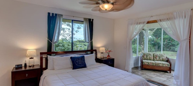 Home with Ocean Views Along the Hamakua Coast
