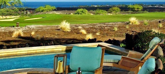 Experience luxury near golf courses, 4 mins to Four Seasons Resort
