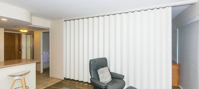 Ilikai 1 Bedroom Deluxe Lagoon View, Minutes to the Beach!