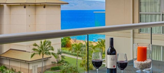 Maui Resort Rentals: Honua Kai Hokulani 608 - 6th Floor 1BR w/Partial Ocean & Mountain Views!