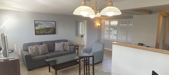 Diamondhead Location, Spacious, Super Clean, King One Bedroom Suite Sleeps 4