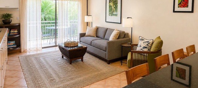 Kamaole Sands Condo | Ground Floor, 2 Bath, Pool, Hot Tub, AC, Walk to Beach