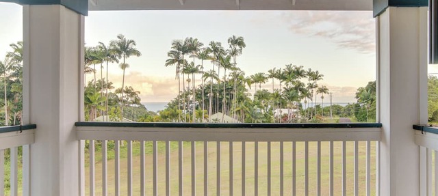7 Mi to Hilo Beaches: Peaceful Retreat w/Sauna
