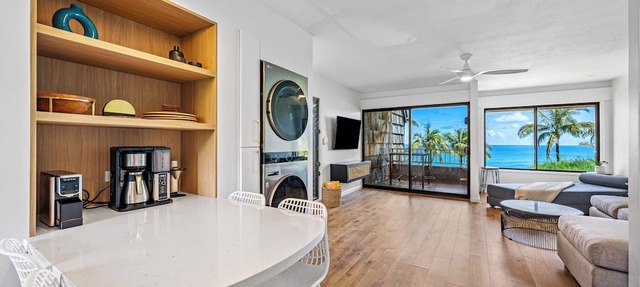 Oceanfront Bliss - Sealodge H6