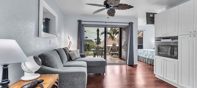 #57 Beautifully Remodeled Studio
