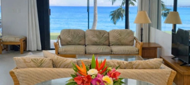 Lovely oceanfront 3-bedroom, first floor corner unit