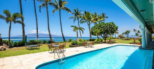 Relax & Unwind – Lahaina Shores 318 Studio