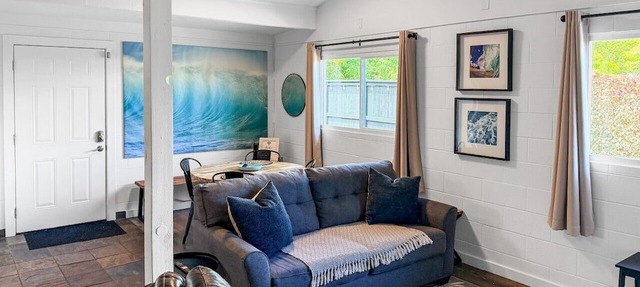 Beachy Bungalow