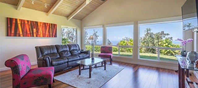 Relaxing and Peaceful Big Island Home Kailua Kona