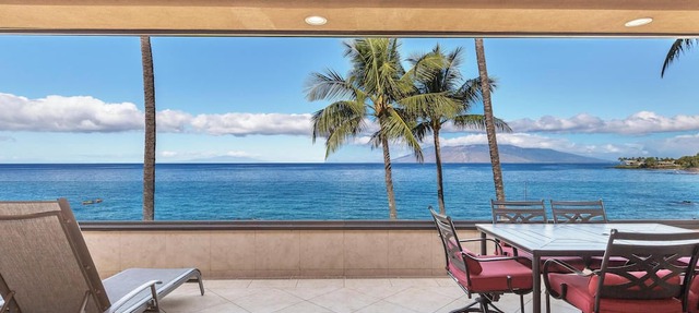 Beachfront Condo with Postcard Views - Makena Surf F306