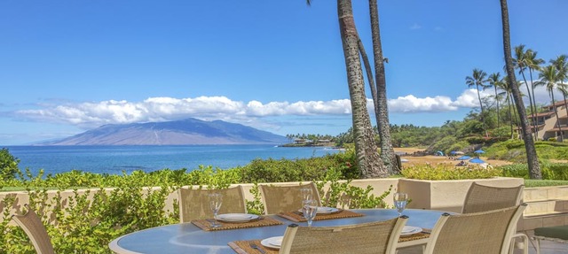 Makena Surf E103 | Ground-Floor Oceanfront Front-Row with Direct Beach Access