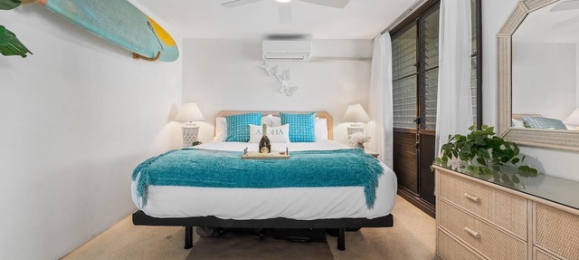 Breathtaking 1 Bed True Oceanfront Retreat Maui