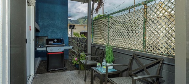 NEW! Spacious 3BR Home in Old Wailuku Town | Central to All of Maui