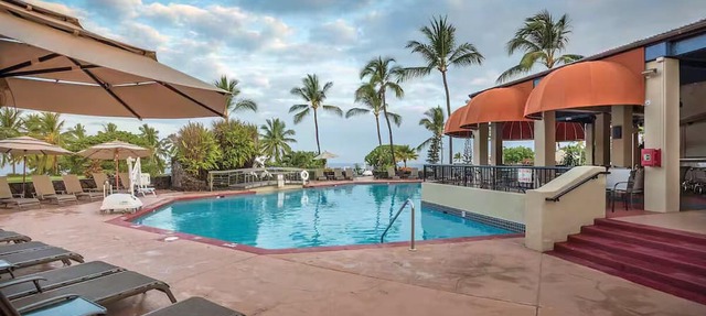 Charming 2-bedroom resort with fitness room and AC in awesome Kailua-Kona