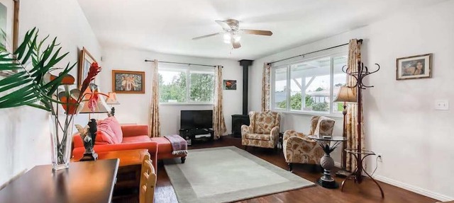Unwind in a Quiet Volcano Cul-de-Sac Home Near the Park & Golf
