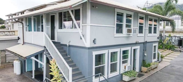 Charming 2BR Condo in Historic Wailuku | Central Maui Location