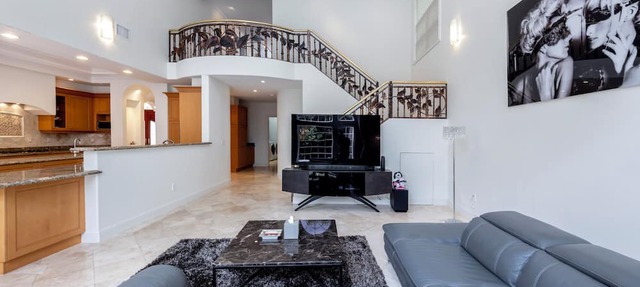 4 Bedroom Beautiful Home in Kahala