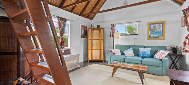 Peaceful Eco-Farm A-Frame in Keaau,Volcano & Beach