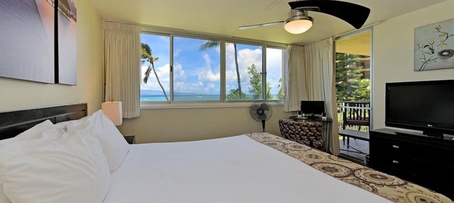 Heavenly, Direct Oceanfront 1Br Spacious Maui Condotel!