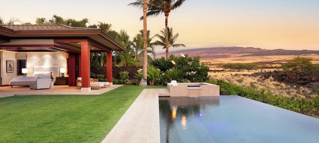 Kulanakauhale 11 – Elegant & Modern | Onsite Staff & Daily Housekeeping
