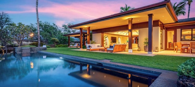Pohinahina Hale – Modern & Private | Onsite Staff & Daily Housekeeping