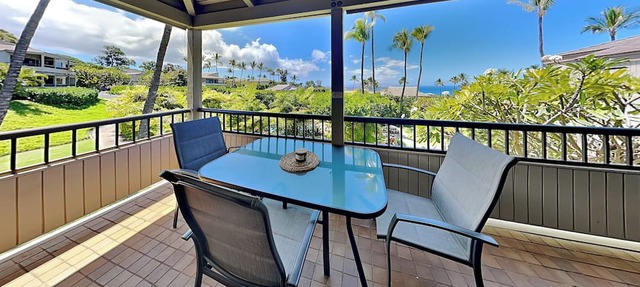 Wailea Ekolu Village 1406 | Gorgeous Views + Community Pool!