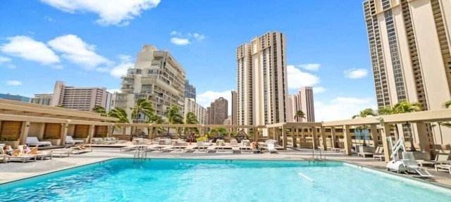 Ala Moana Hotel 15th FL R1 2DoubleBeds 4Person