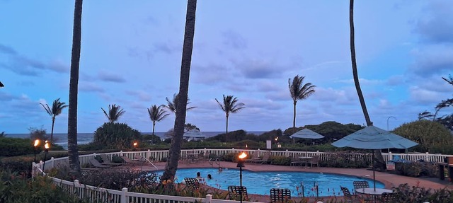 Ocean view 2 bedroom centrally located condo. Steps from the ocean!