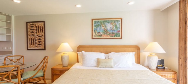 Castle Napili Surf Beach Resort