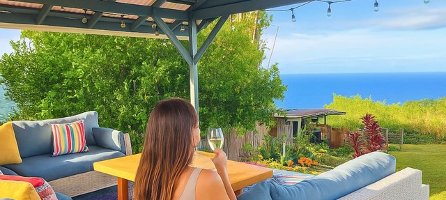 Tiny Cottage 1 Bed Ensuite Bath Sunrise Ocean View, Farm Cottage W/Sunrise & Ocean Views