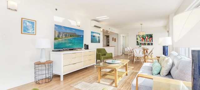 Ocean-Lagoon & Fireworks Views at the Ilikai Hotel w/Spectacular Amenities