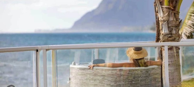Only Estate w/PrivateBeach|3Spas|THTR|JurassicPark|#1 Rental in Hawaii|3 beachfront Jacuzzis|90-inch Theater Room