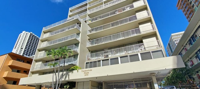 Spacious Studio Apt. with WiFi and A/C - Super close to Beach & Zoo