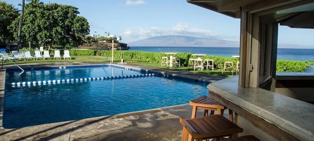 Royal Bungalow Room Doubles at Royal Lahaina Resort, Outdoor Pool