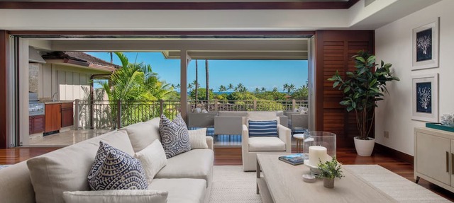 Rare 4bd/4ba Hualalai Villa - Great Location near 4 Seasons, Ocean Views