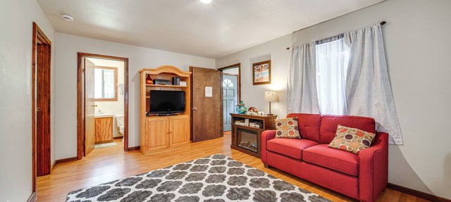 2 Mi to Hawaii Volcanoes Nat'l Park: Tranquil Home