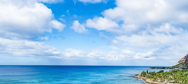 Corner Oceanfront 1BR Condo w/Private Lanai