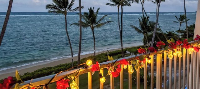 Oceanfront Condo: Stunning Sunrise & Ocean Views
