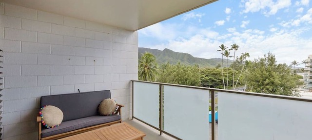 Beachfront Condo | 30 Day Min | Pool + A/C