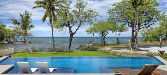 Stunning Puako Bay Hideaway - 4 bedrooms, 4.5 bathrooms, Sleeps 11