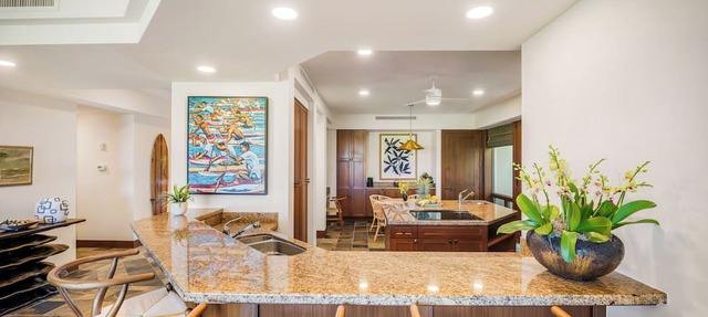 Hualalai Fairway Villa 116C - NEWLY Renovated, 2 golf carts, BEST LOCATION.