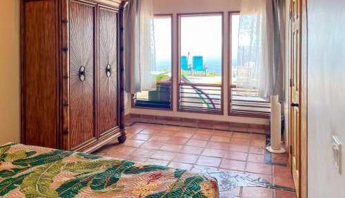 Kona Oceanview Villa for Groups Pool & Hot Tub
