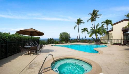 Country Club Villas 303