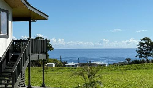 Luxury Farm Stay with Hot Tub, Cold Plunge and Cuddle Cows