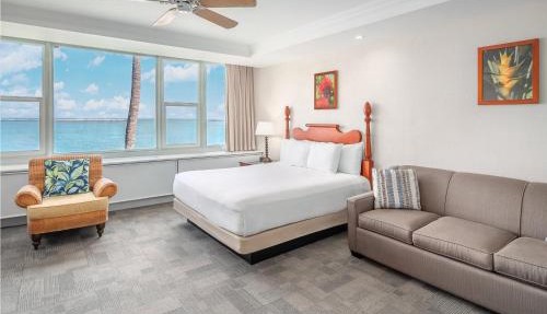 Maui Beach Hotel