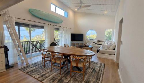 Surf Shack Grand Starfish 2 bedroom with kids loft