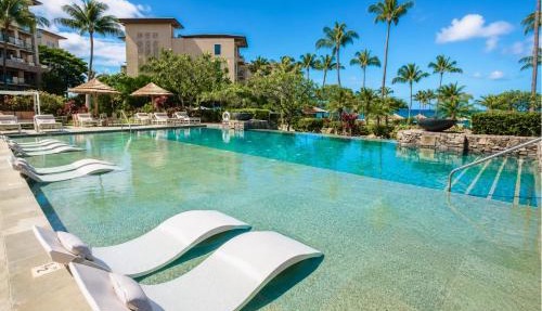 The Resort at Kapalua Bay Oceanfront 3 BR Sleeps 8 Luxury Resort Living Complimentary Car with 6 Nights MON-2204 by KBM